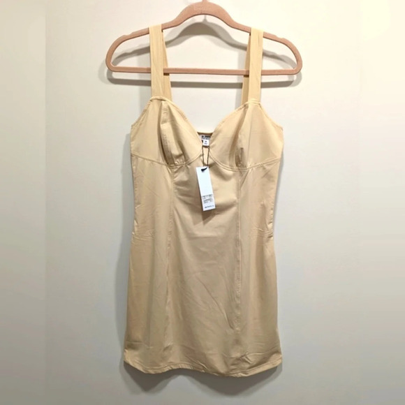 Steve Madden Sleeveless Mini Fitted Sheath Dress Size Medium - Picture 2 of 7